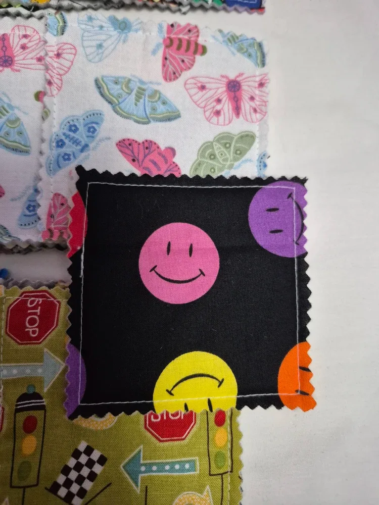 Scrap fabric matching game & Drawstring Bag memory game image indicator(3)