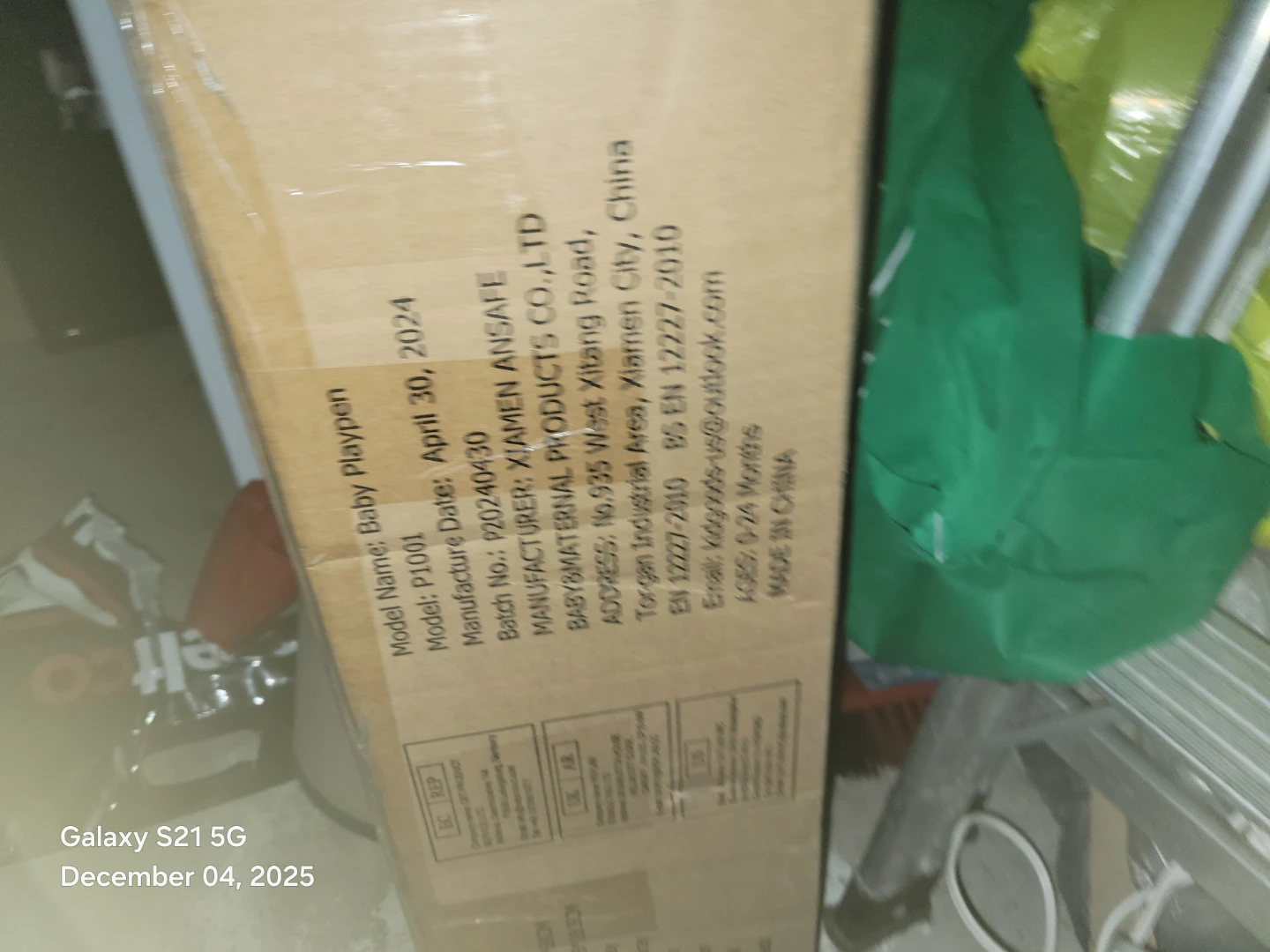 DripeX Baby Playpen - Like New! - photo 2