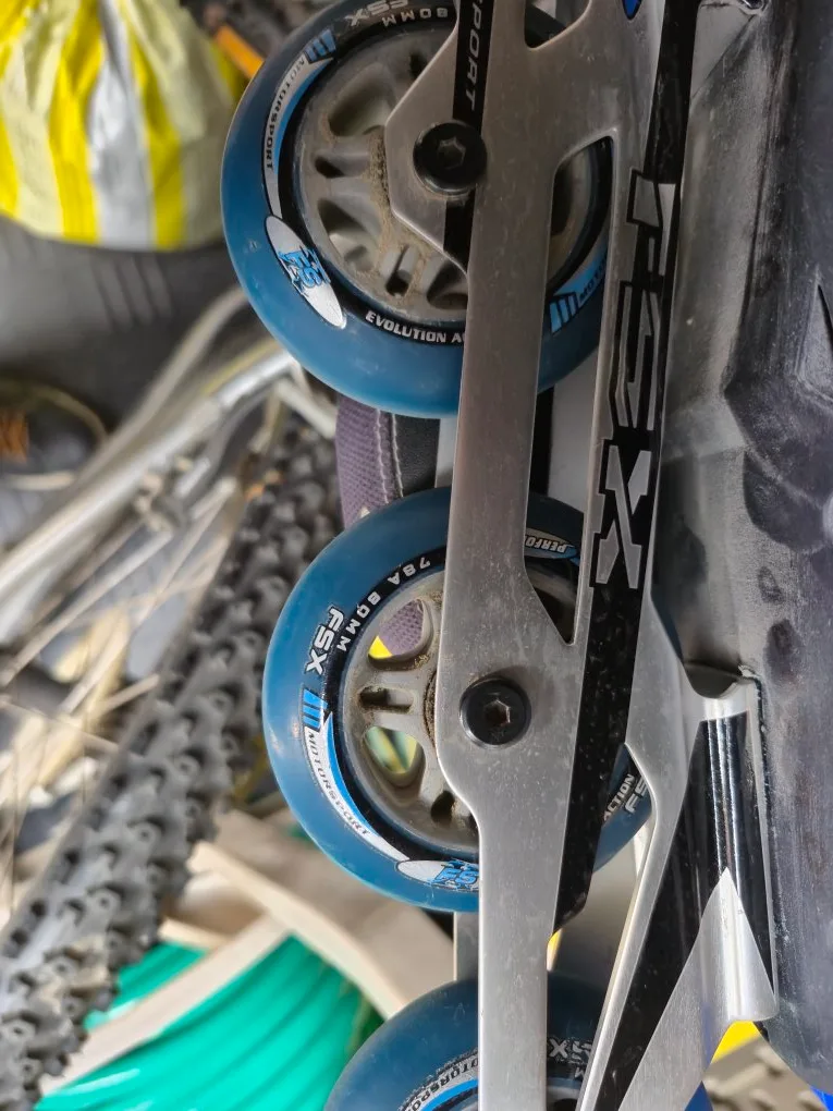 Men's Size 10 ABEC 5 Rollerblades Inline Skates image indicator(3)