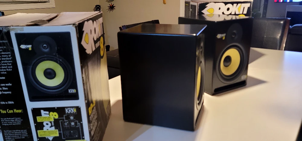 KRK Rokit 8 Powered Studio Monitor - photo 4