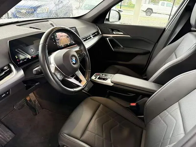 BMW X1 SPORTS ACVITIVTY VEHICLE image indicator(8)