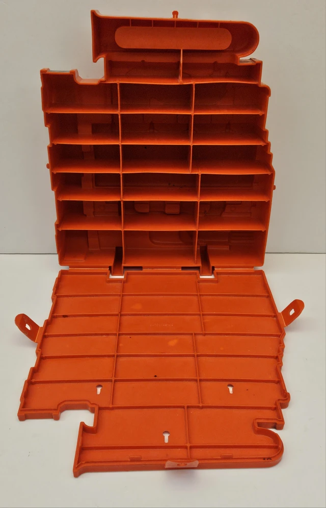 Hot Wheels Racers Engine Carry Case from 1983 - photo 5