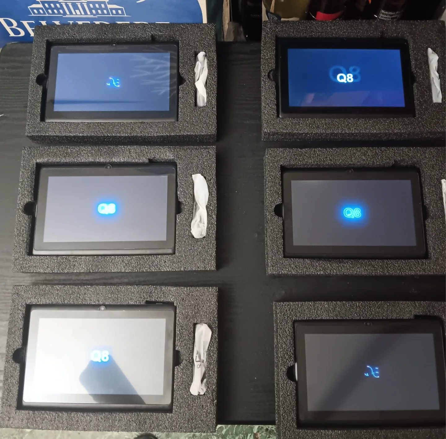 Q8 7'inch Android Tablets (EACH)