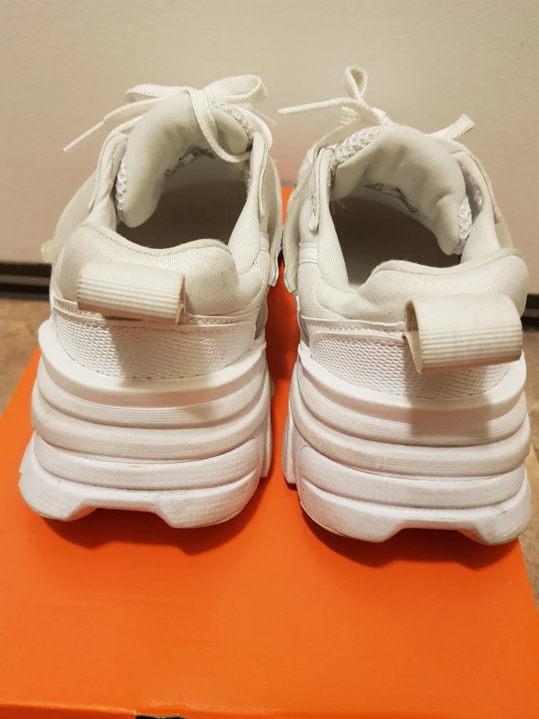 Nike FD0736-113 White Sneakers - US 7.5 - photo 3
