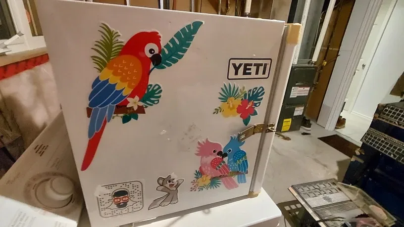 Cube Mini Fridge - White image indicator(6)