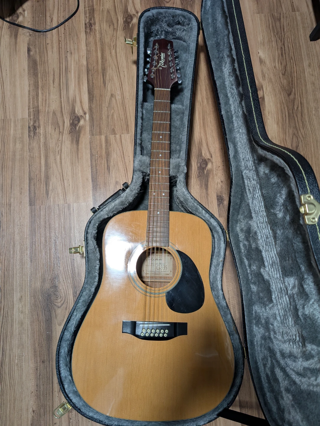Takamine G335 12-String Acoustic Guitar
