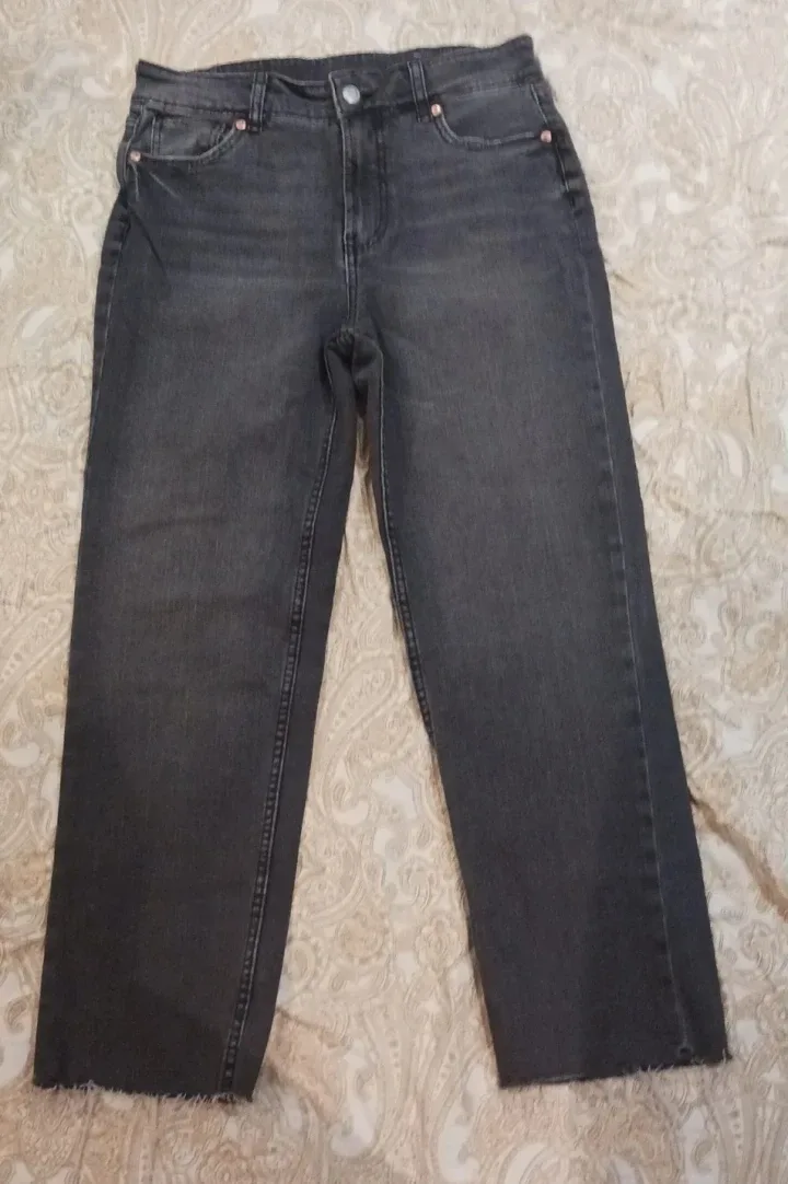 George Jeans - Size 4 - Dark Wash #Cleanout image indicator(2)