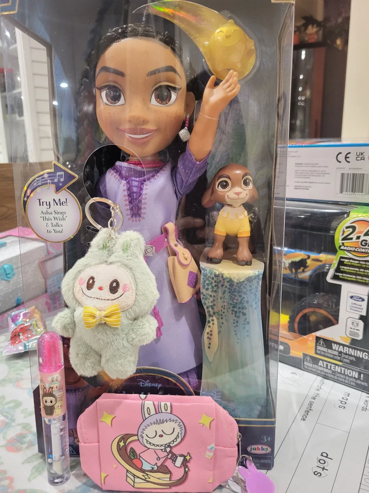 Disney Asha of Rosas Singing Doll - photo 2
