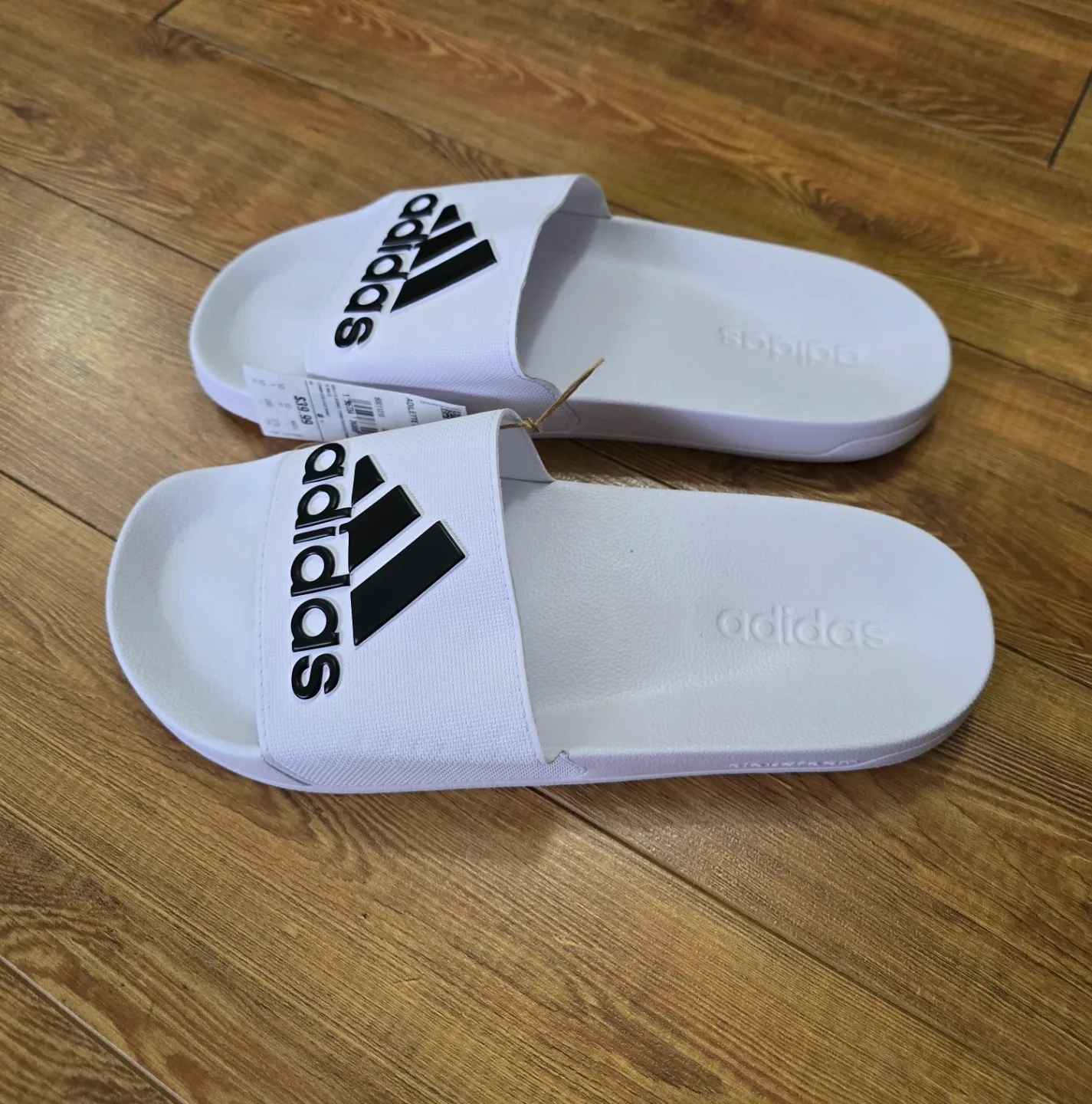 Adidas Slides Size 10 US image indicator(2)