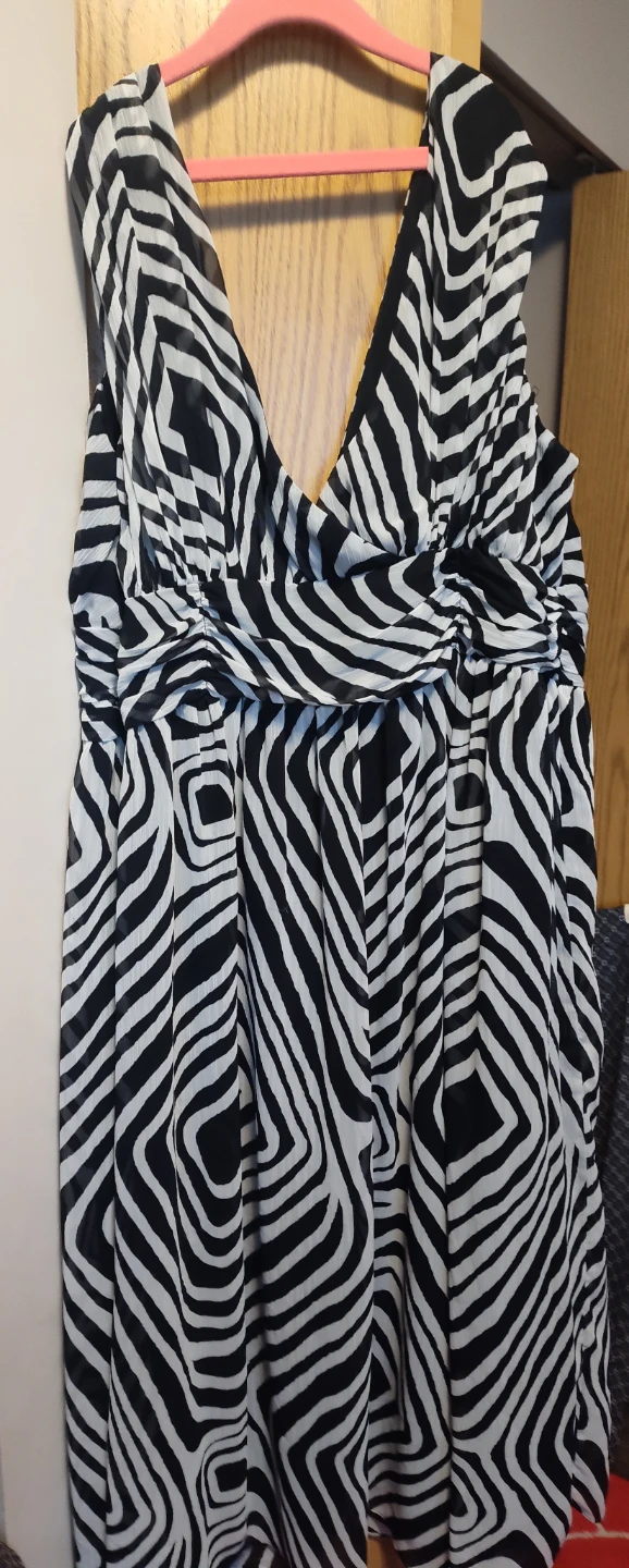BN Dress SZ 14 - photo 2