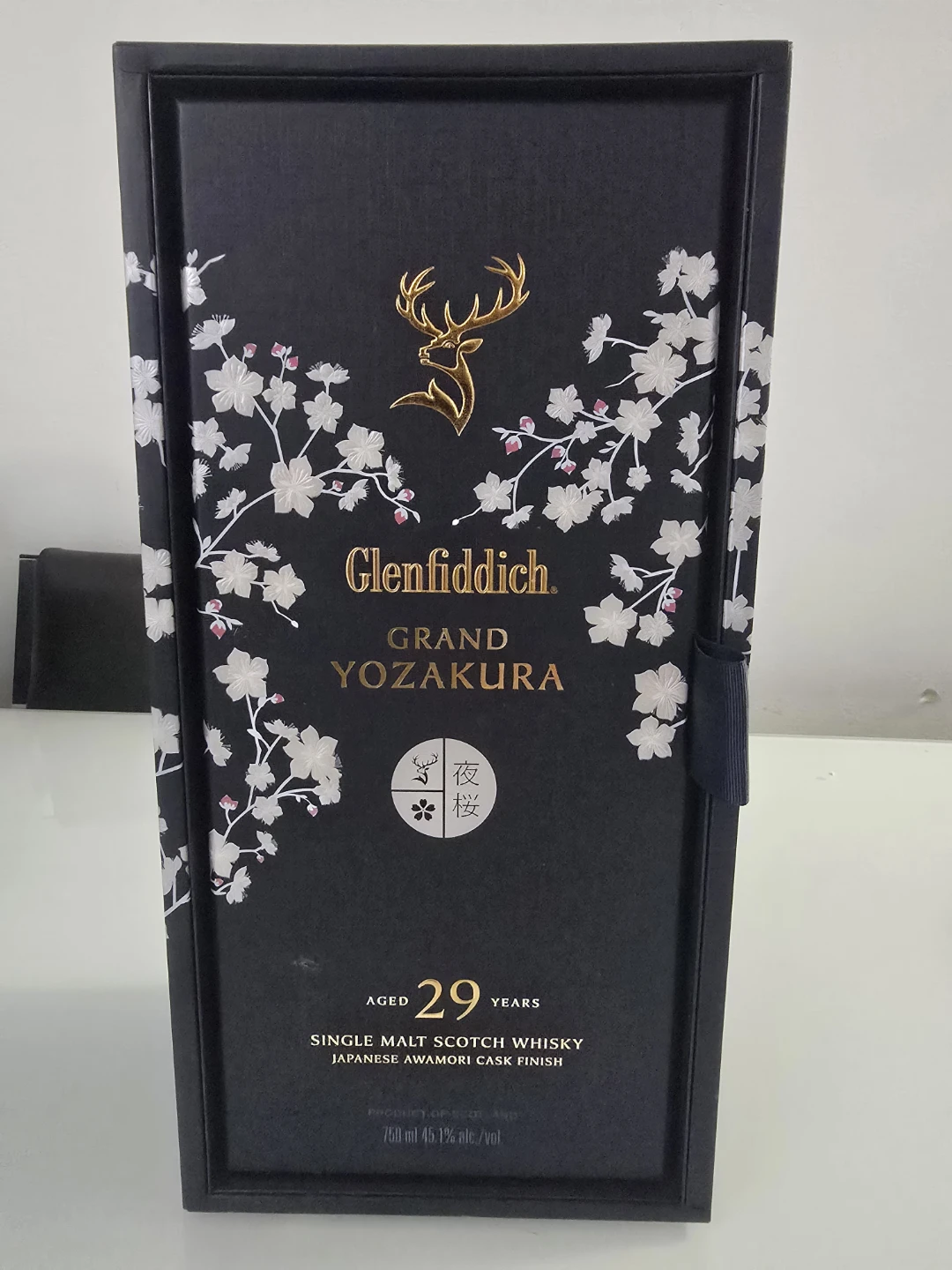 Glenfiddich Grand Yozakura Bottle/Box