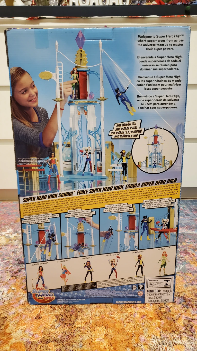 DC Super Hero Girls Super Hero High School Playset - photo 2