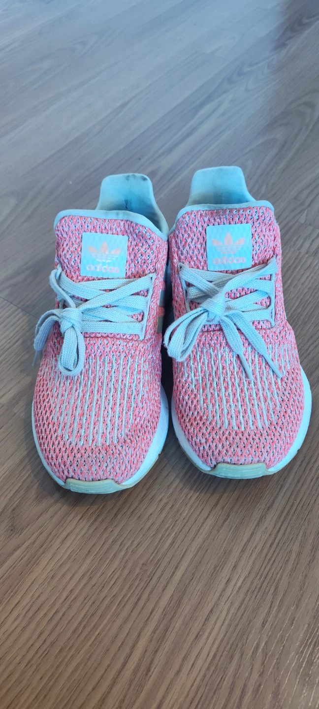 Adidas Swift Running Shoes - Pink