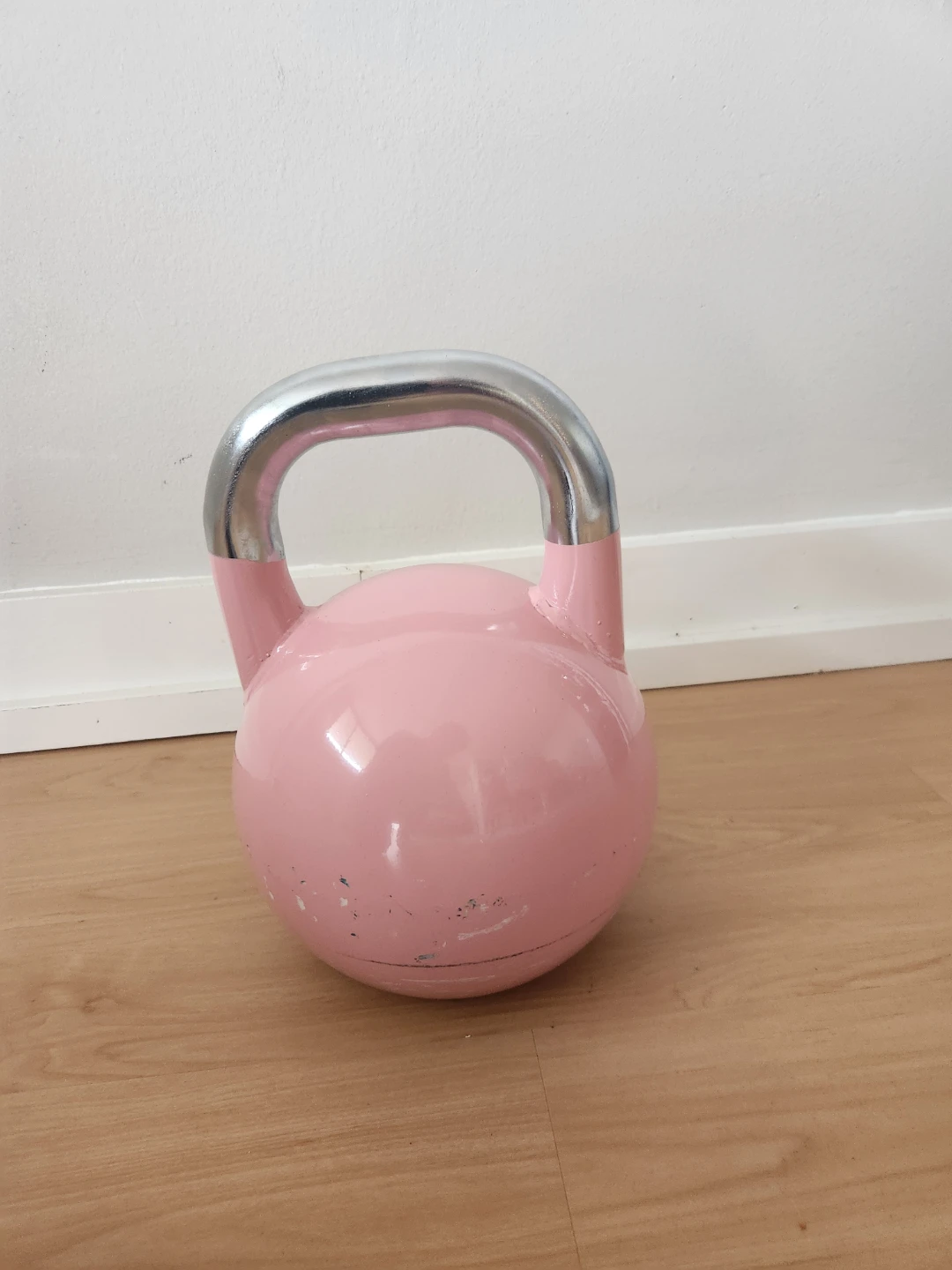 Pink 8KG Kettlebell - photo 4