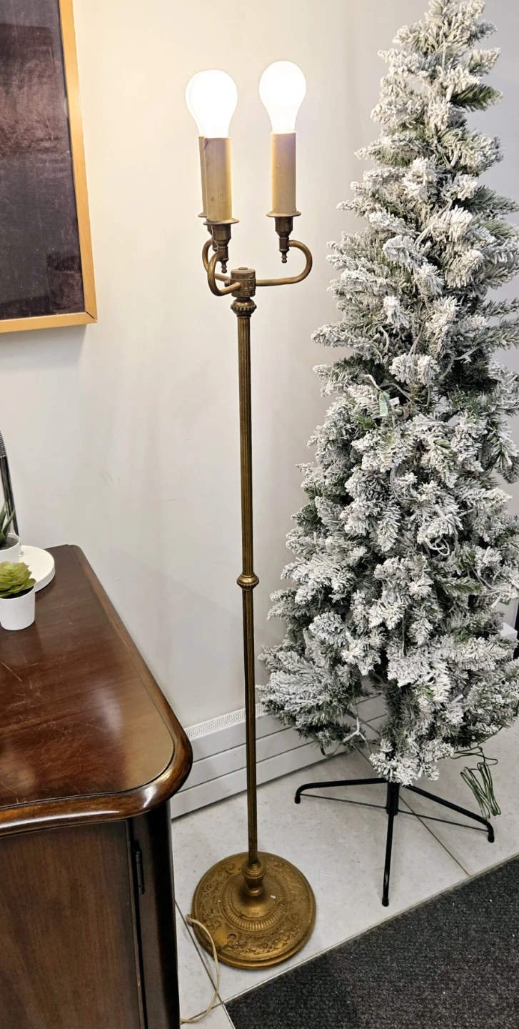 Antique Solid Brass Floor Lamp With 3 Bulbs (Delivery Available) - photo 3