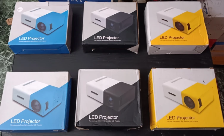 Mini LED Projector (EACH) - photo 2