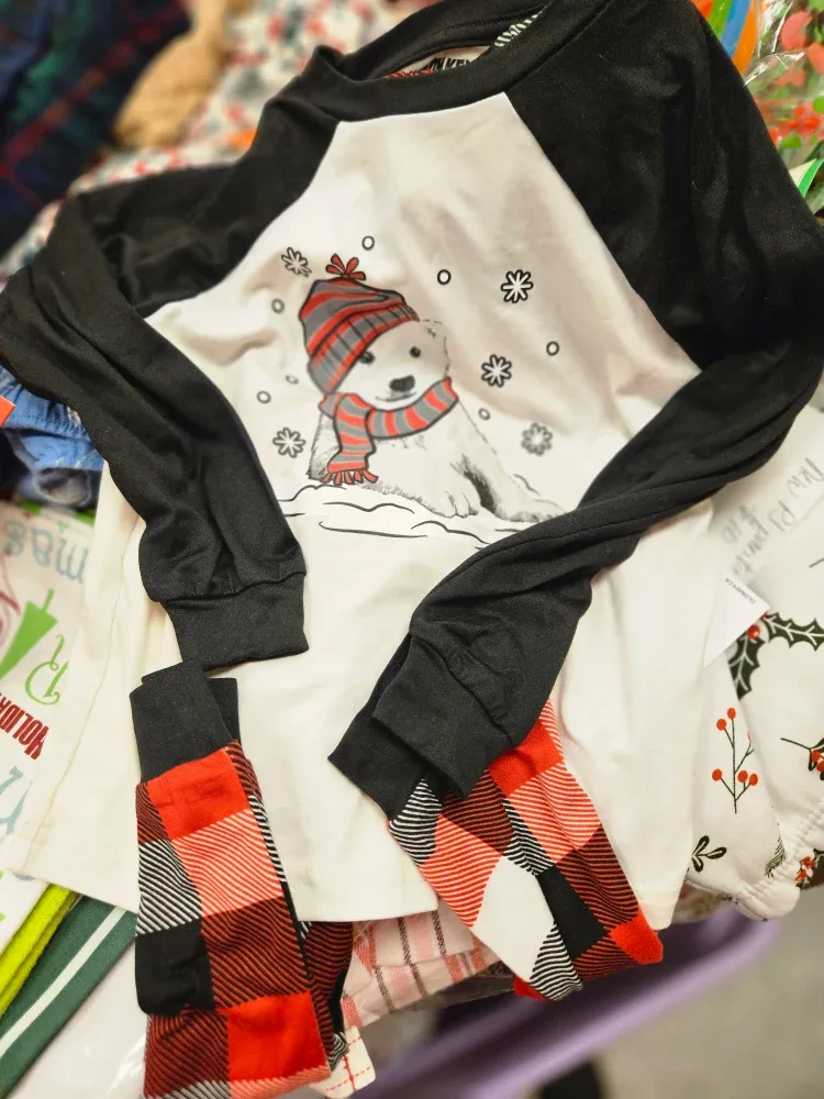 NEW Pajama Set - Size 4 or 18M image indicator(5)