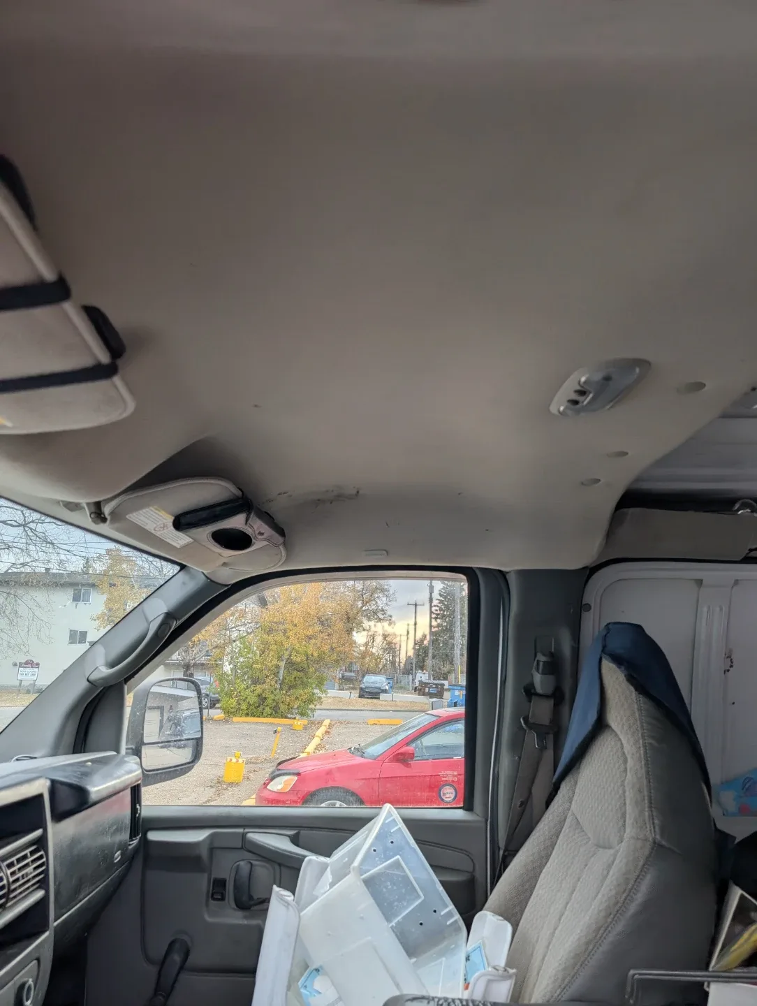 2010 chev Express 2500. 4.8l image indicator(8)