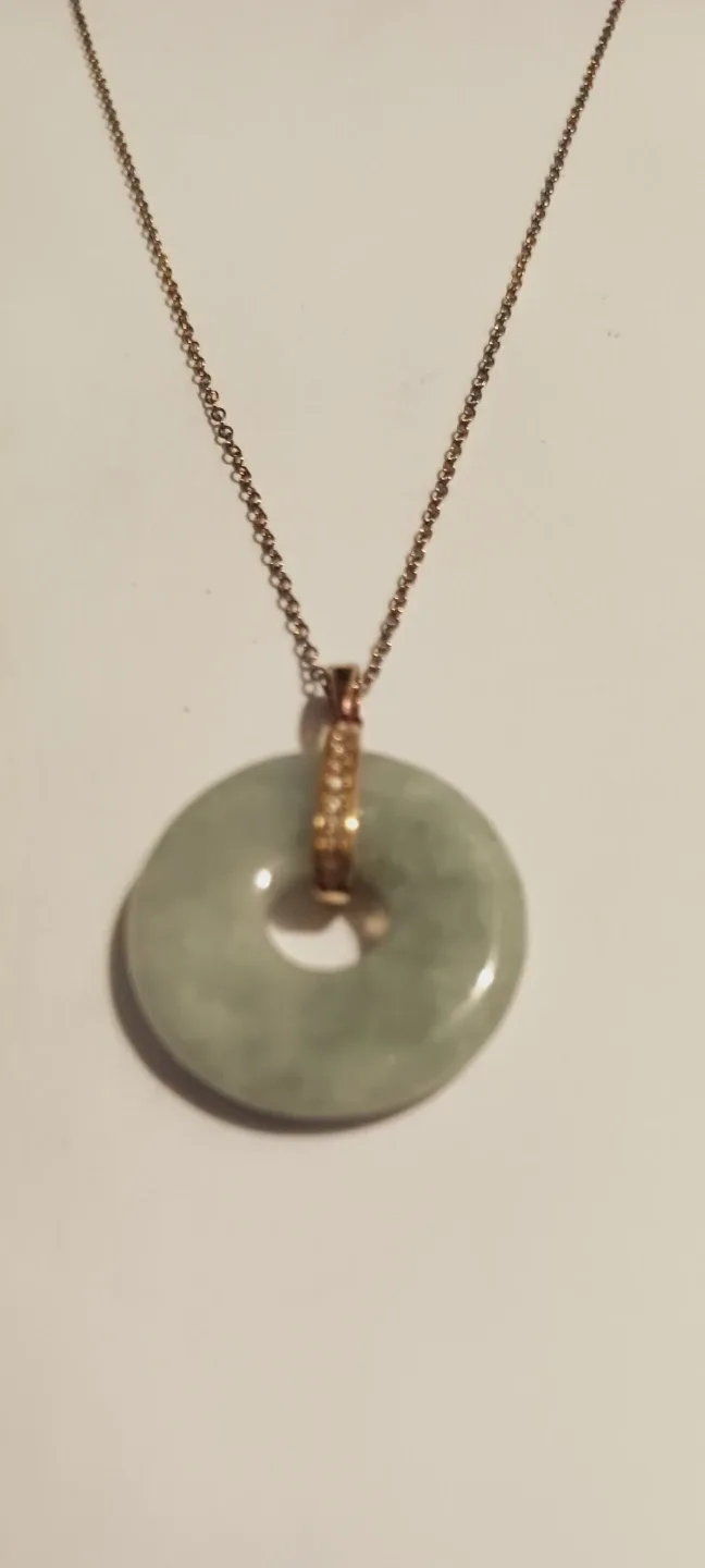 NEW 18K Gold Over Sterling Silver 925 Jade Pendant w/ Necklace image indicator(2)