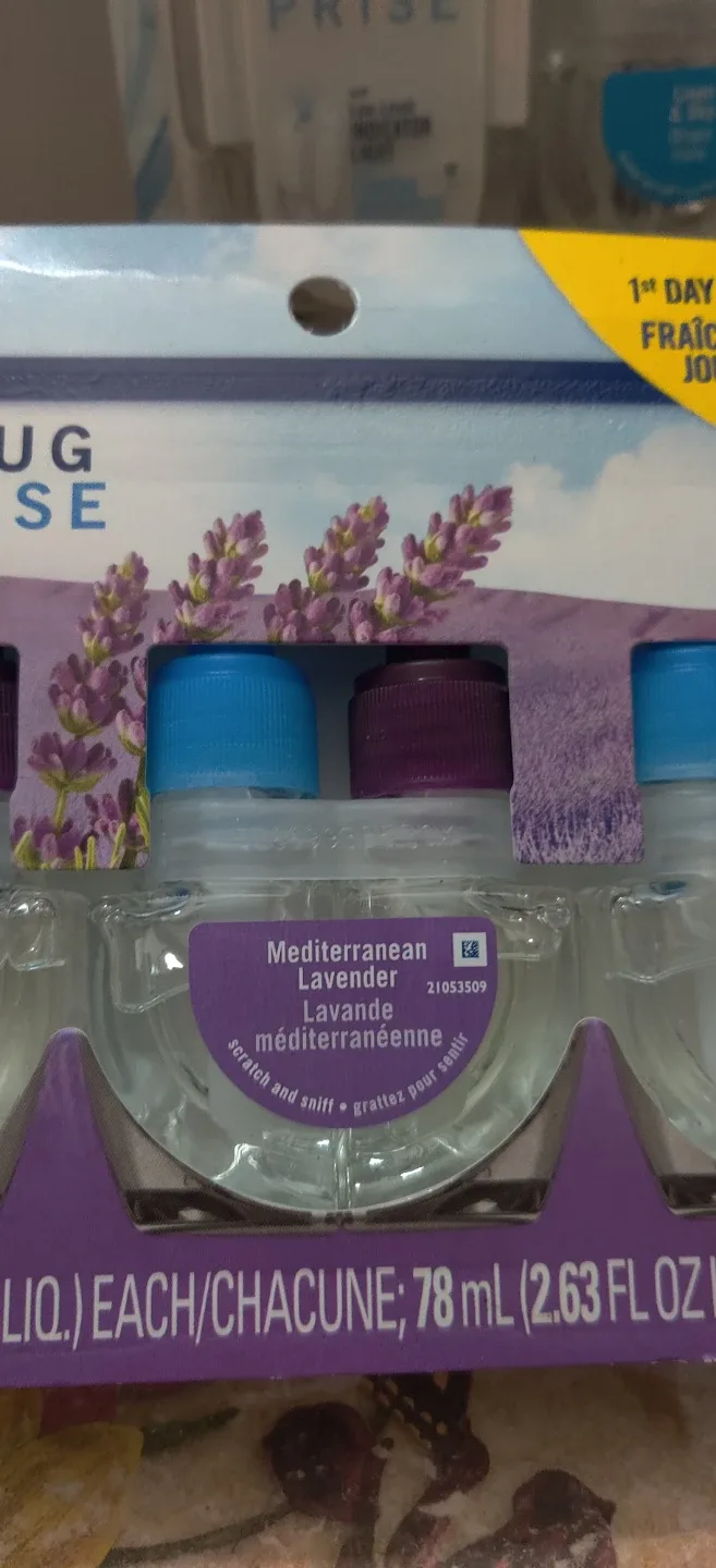 Febreze Plug-In  and Scented Oil Refills image indicator(2)