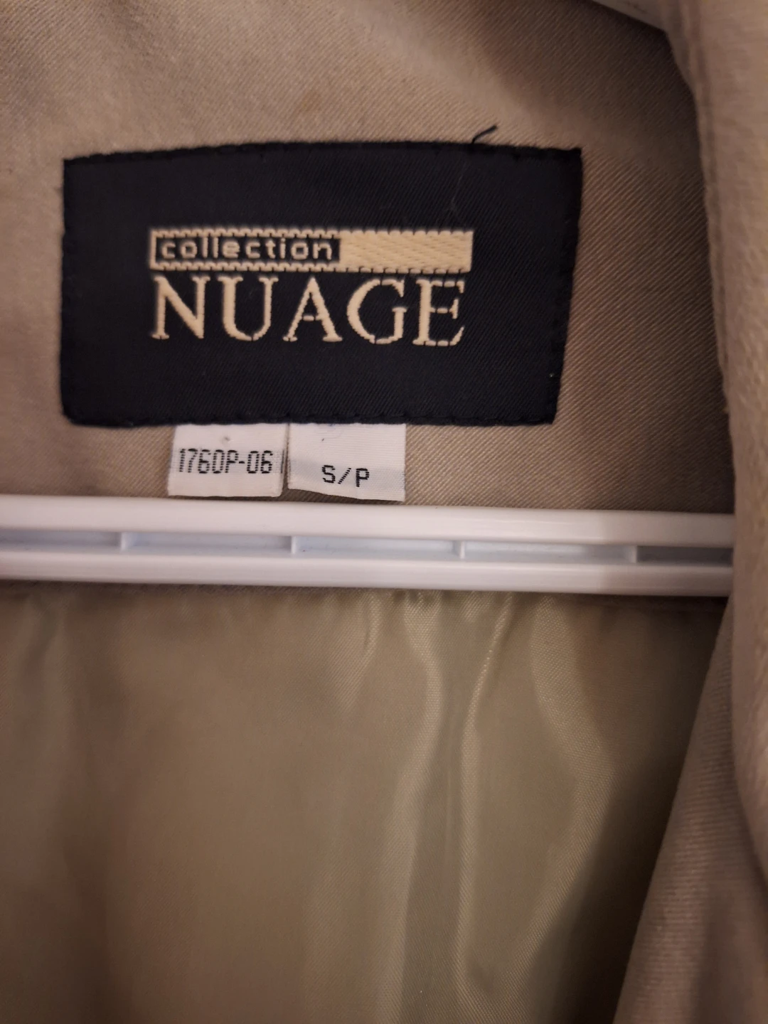 Nuage Collection Beige Jacket Size S/P - photo 3