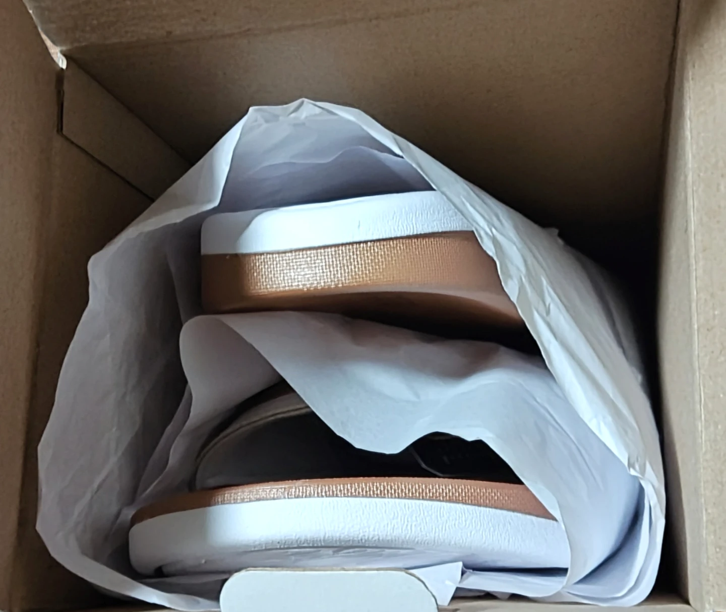 *NWT* 8 US—adidas Originals Adilette Comfort Slides - photo 4