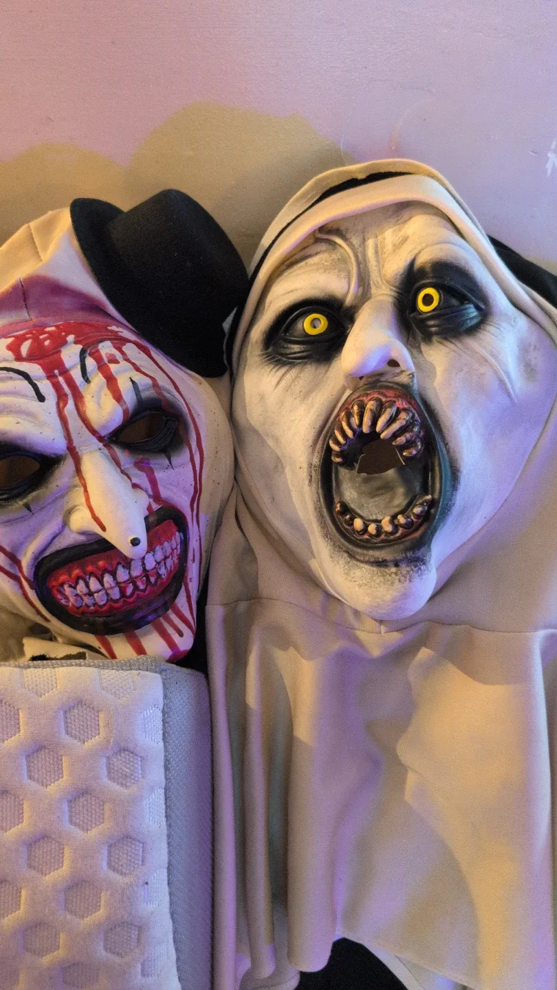 Mask- Art the clown from Terrorfier & NuN from Conjuring