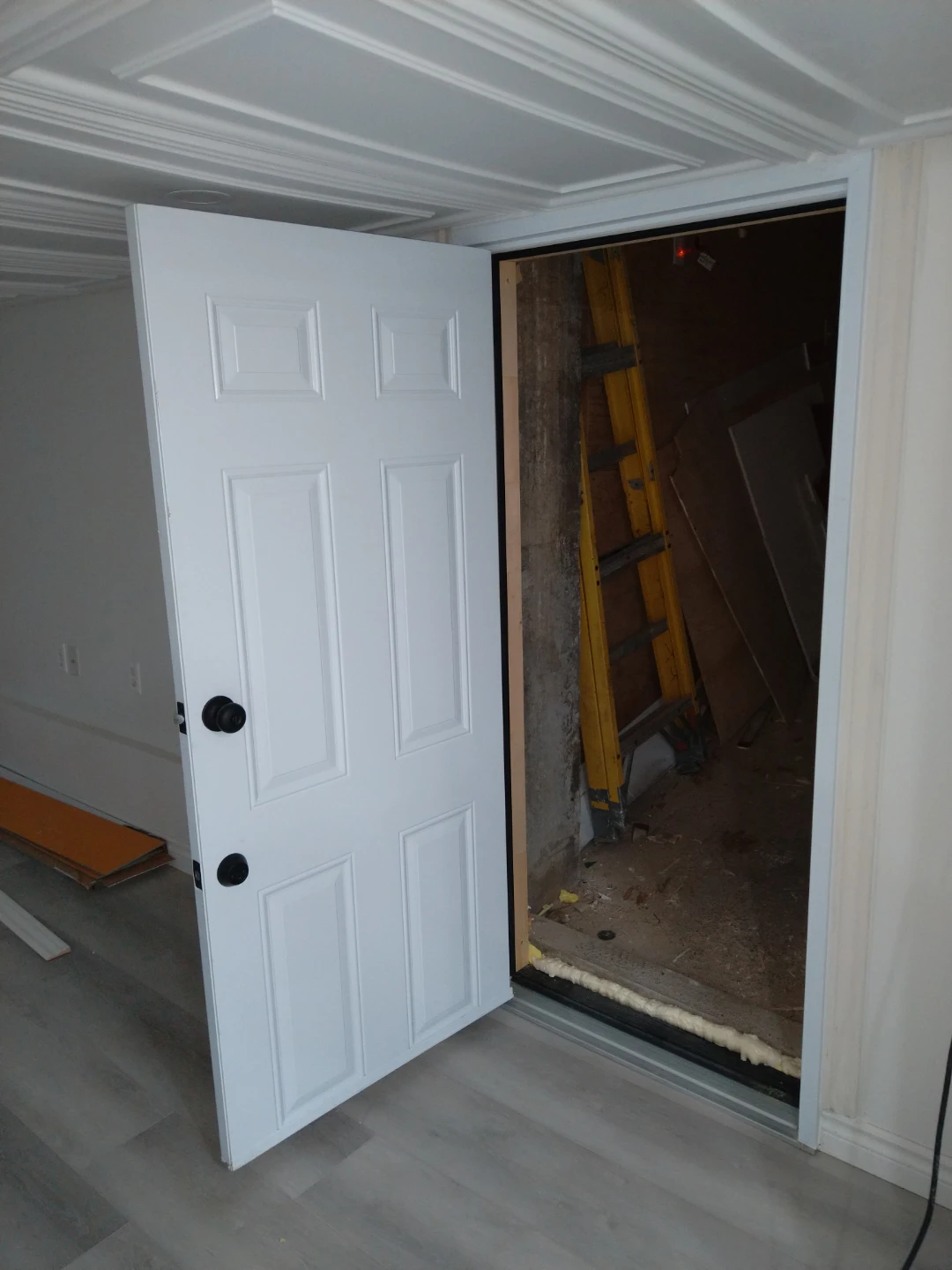Handyman, electrician, and plumber. - photo 4
