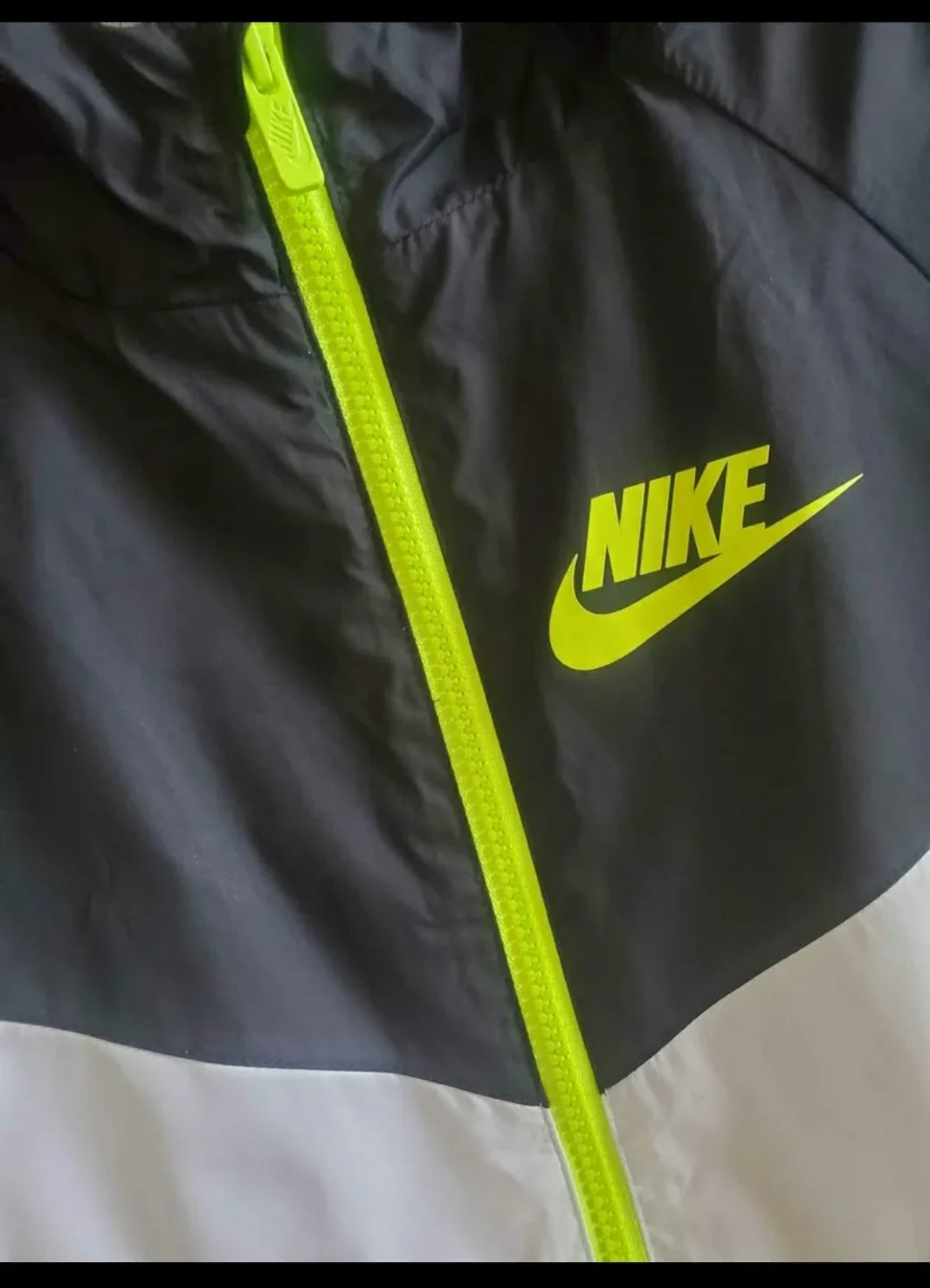 Nike Windrunner Jacket - Black, White & Neon Green - Large image indicator(3)