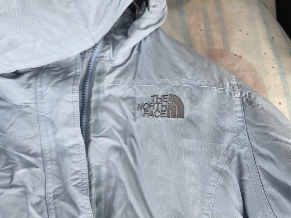 The North Face Women's Jacket - photo 2