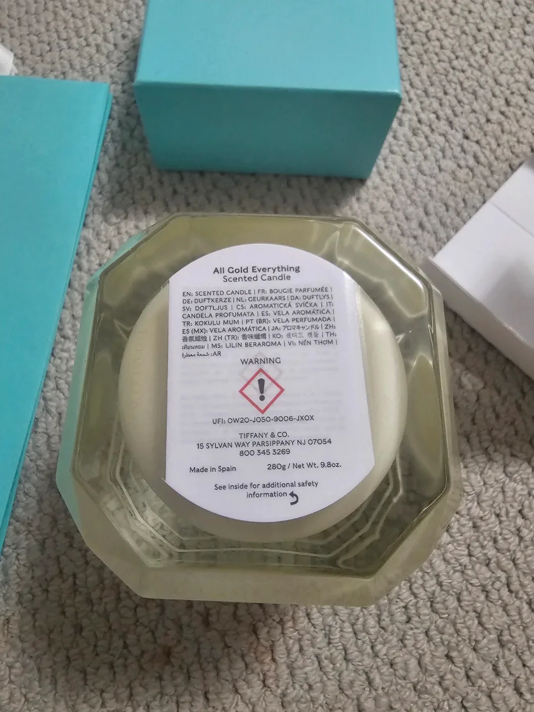 Tiffany & Co. All Gold Everything Scented Candle image indicator(2)