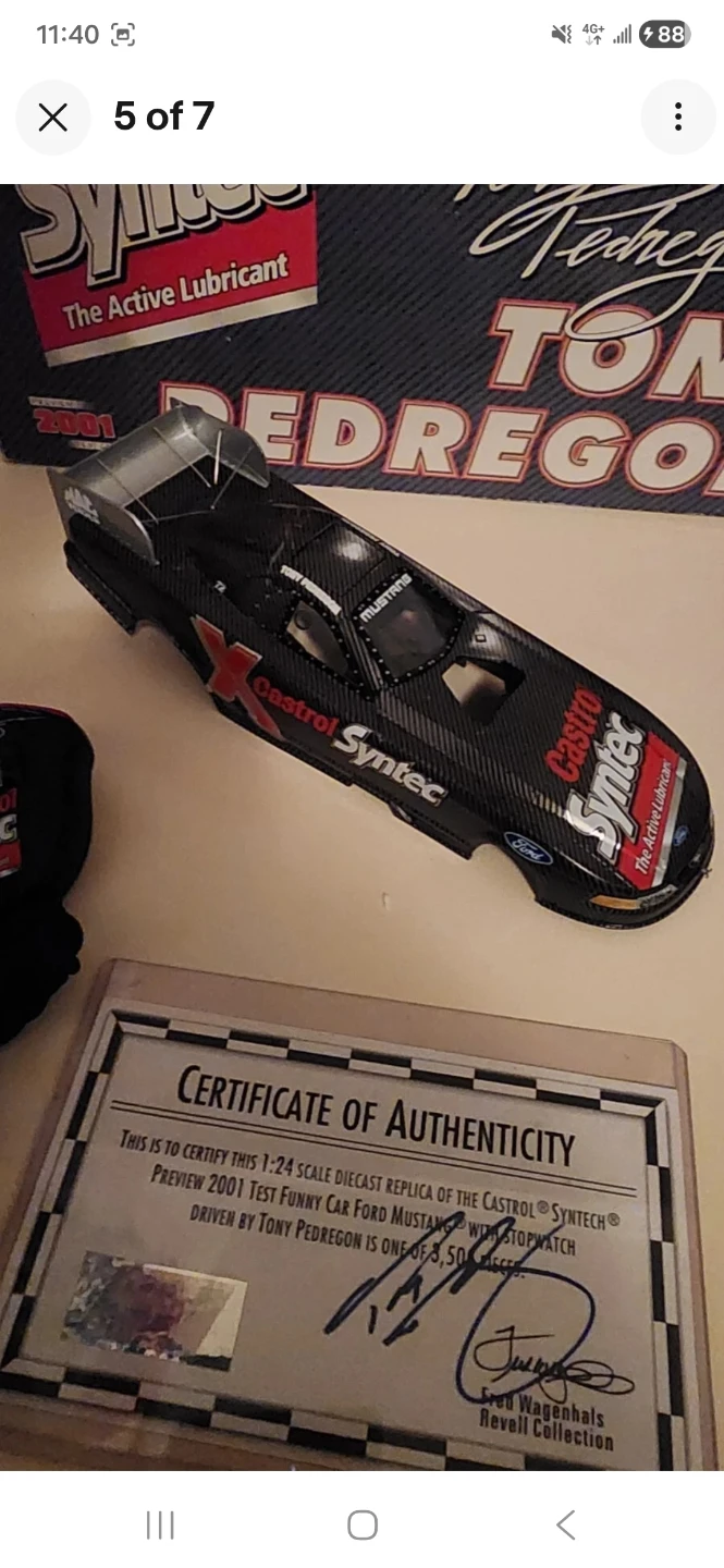 Revell Tony Pedregon Castrol Syntec Funny Car Ford Mustang - photo 3