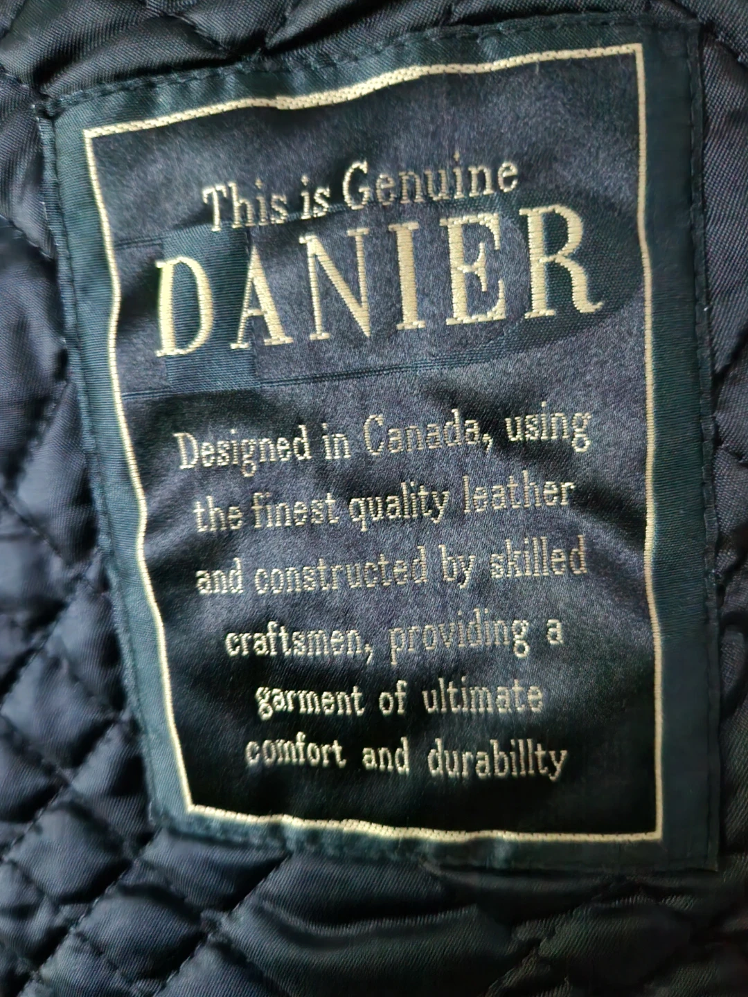 Danier - Men's Large Leather Jacket - photo 3
