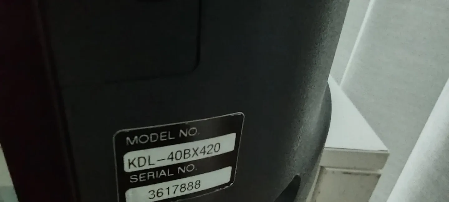 40" Sony Bravia -KDL40BX420 40" LCD TV -# cleanout image indicator(5)