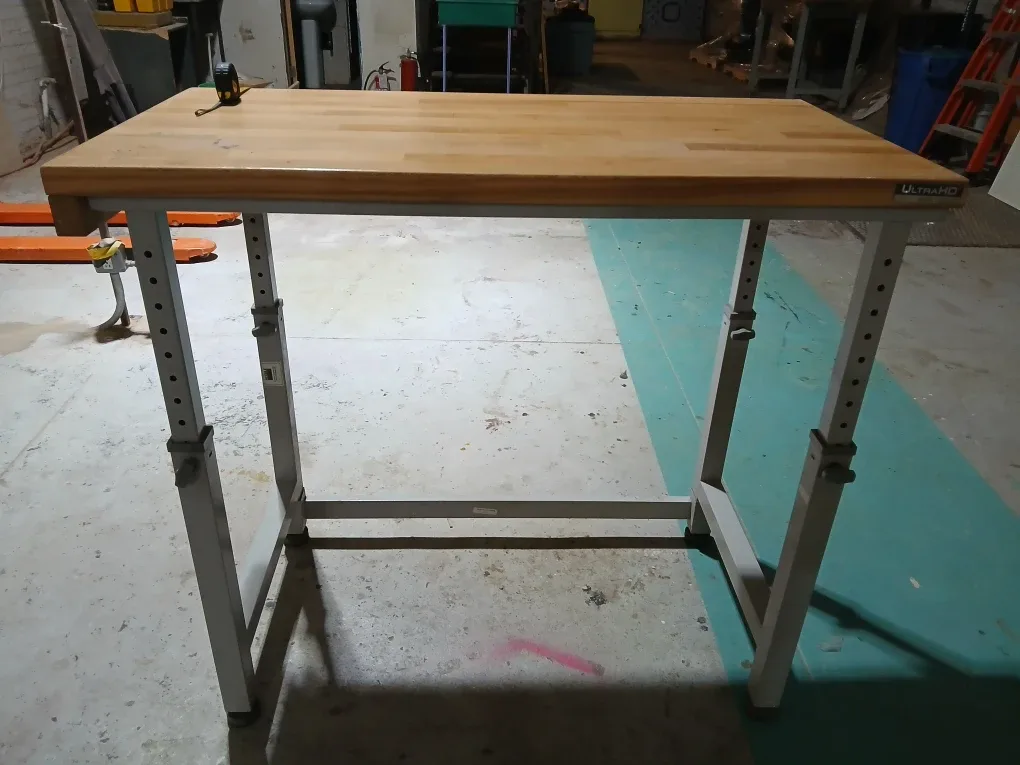 Adjustable Height Work Table