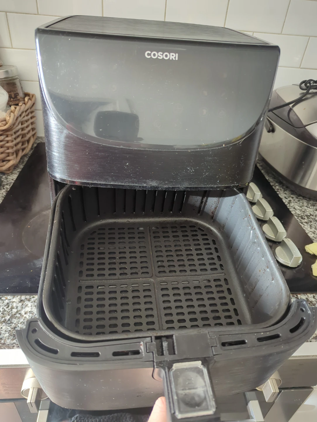 Cosori Air Fryer 5.8qt - photo 3