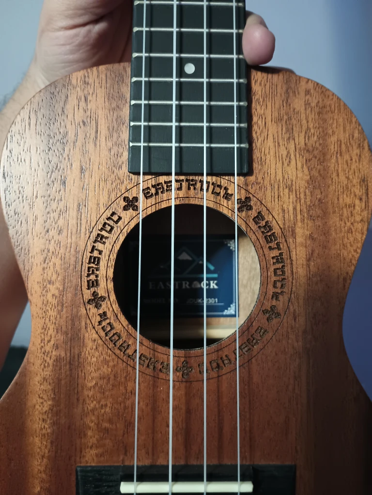 Eastrock 21 Inch Soprano Ukulele with Gig Bag - photo 3