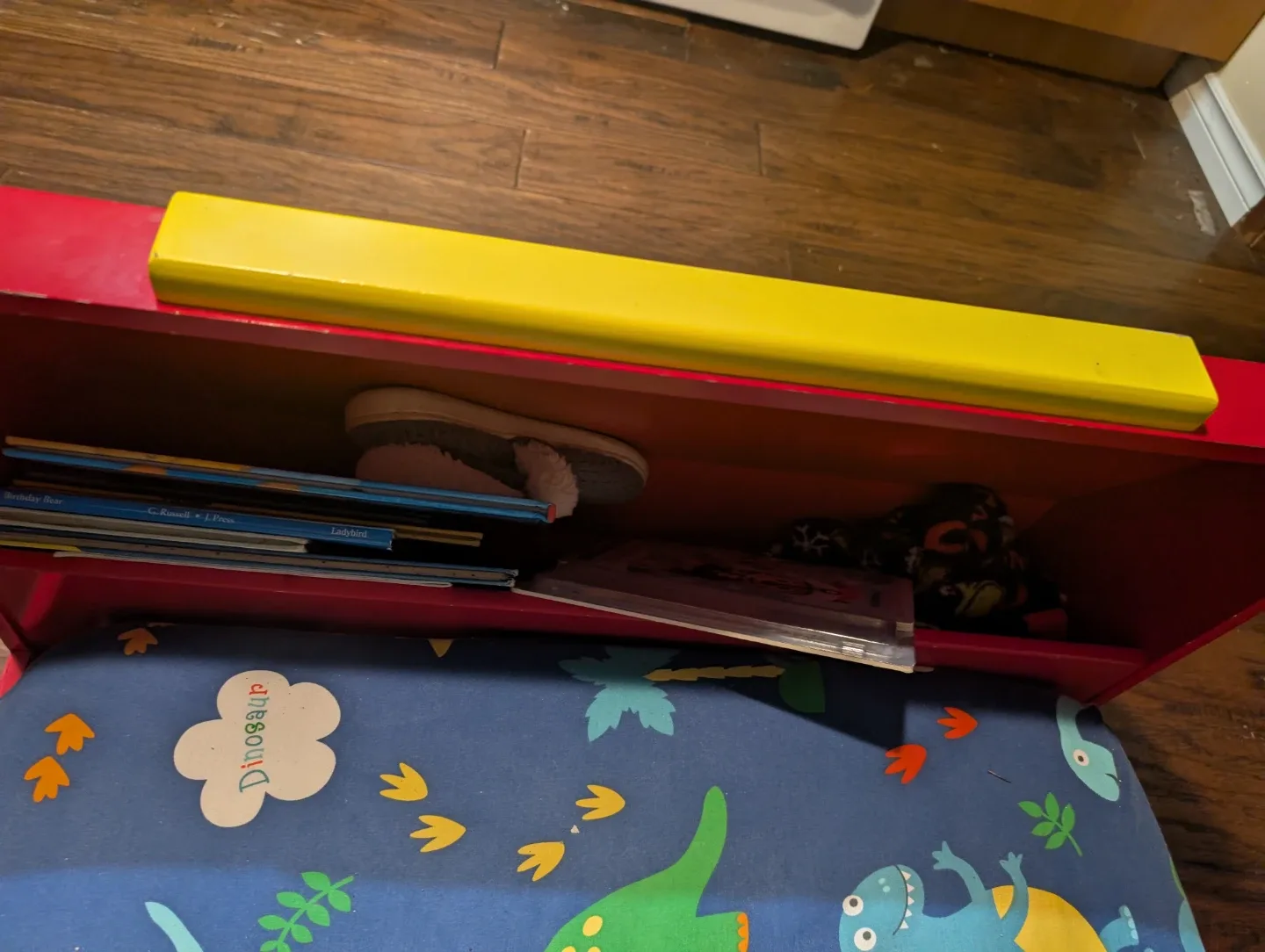 Toddler Bed with Dinosaur Bedding image indicator(2)