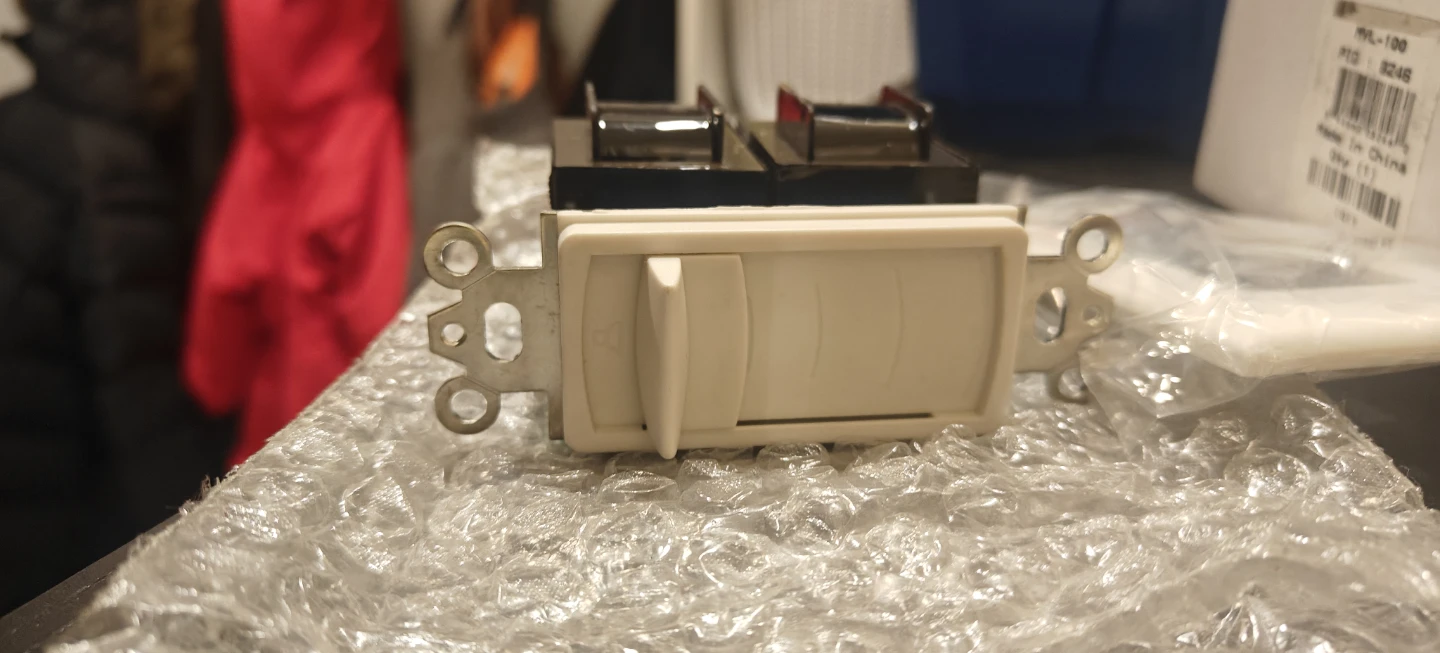 New MVL-100 Dimmer Switch - photo 2