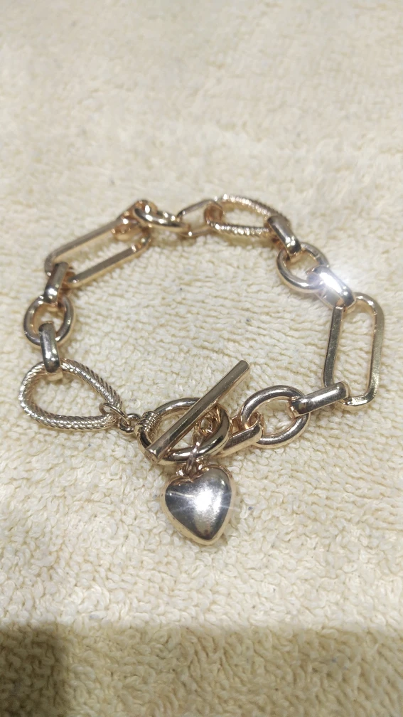 Gold Heart Charm Bracelet - photo 2
