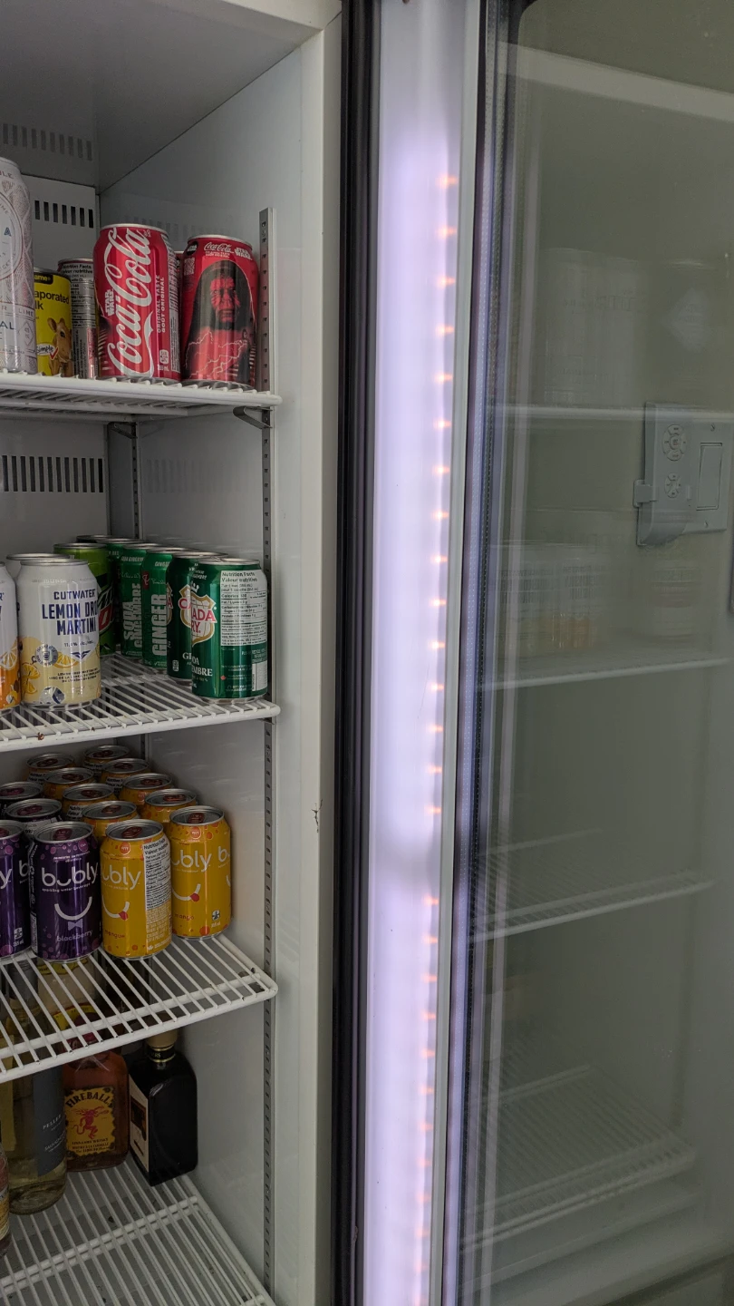 Coca-Cola Vintage Style Beverage Fridge - photo 2