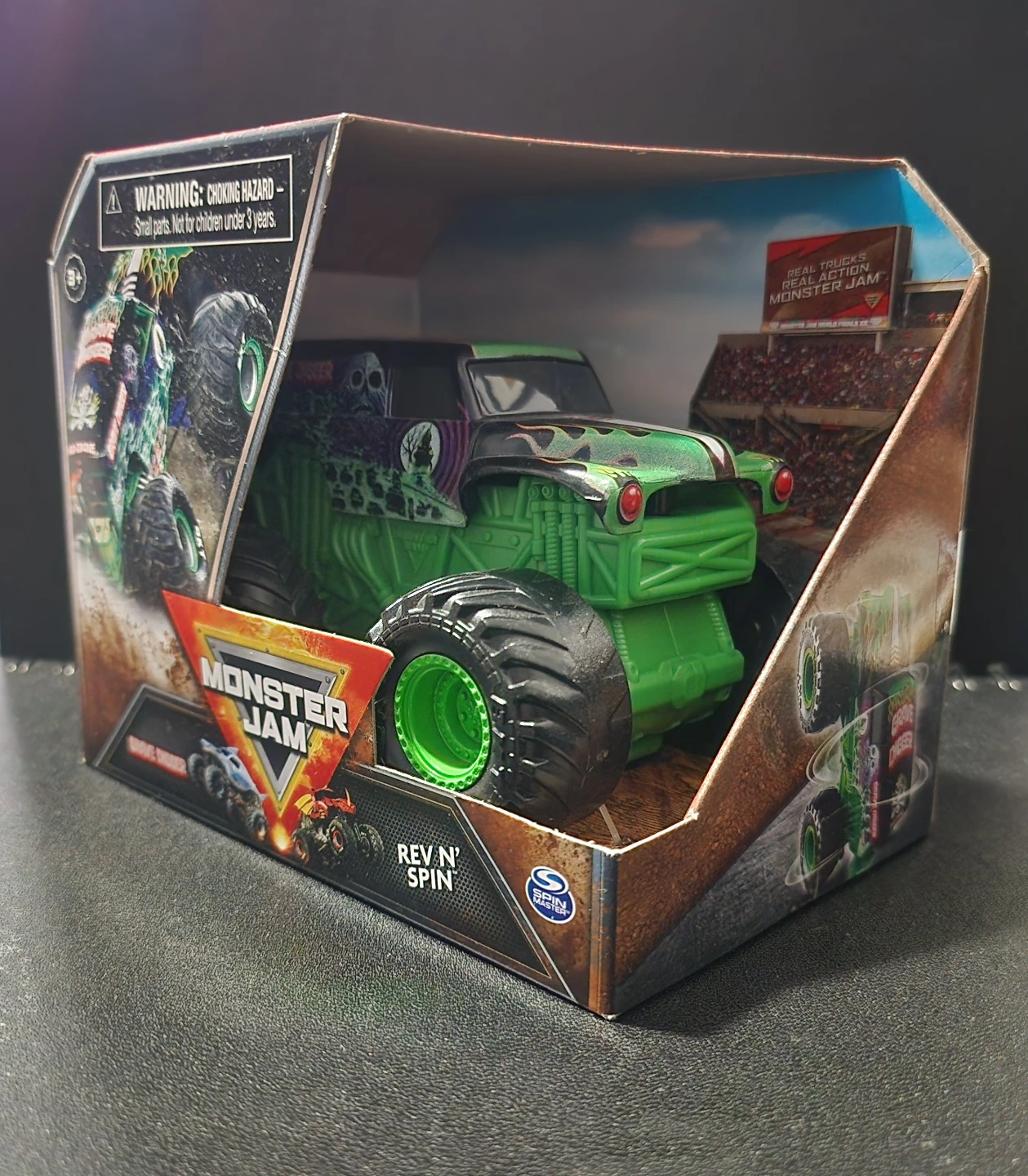 Monster Jam Grave Digger Rev N' Spin - photo 2