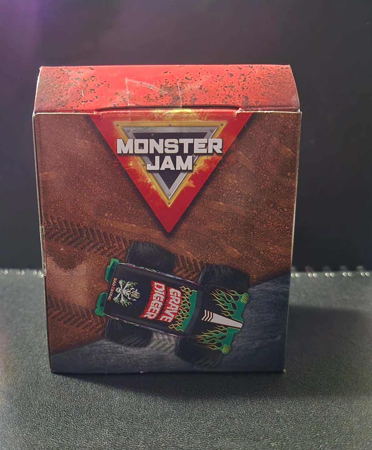 Monster Jam Grave Digger Rev N' Spin - photo 4