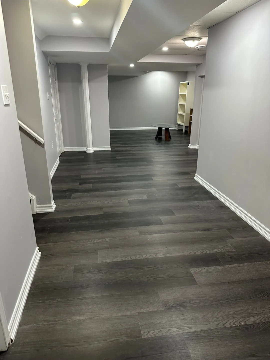 Spacious 2 bedroom basement apartment