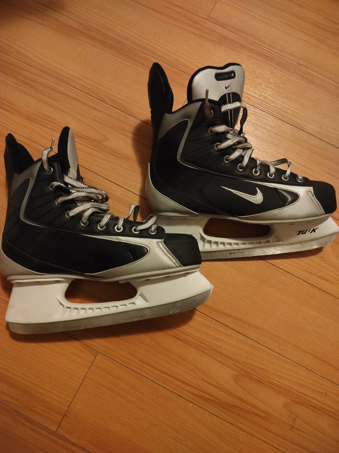 Nike Hockey Skates - Size 9R