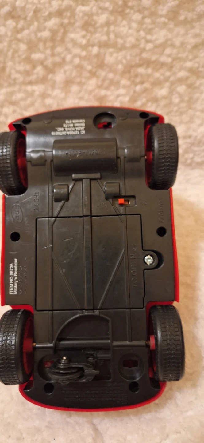 Disney Mickey Mouse Roadster RC Car - photo 5