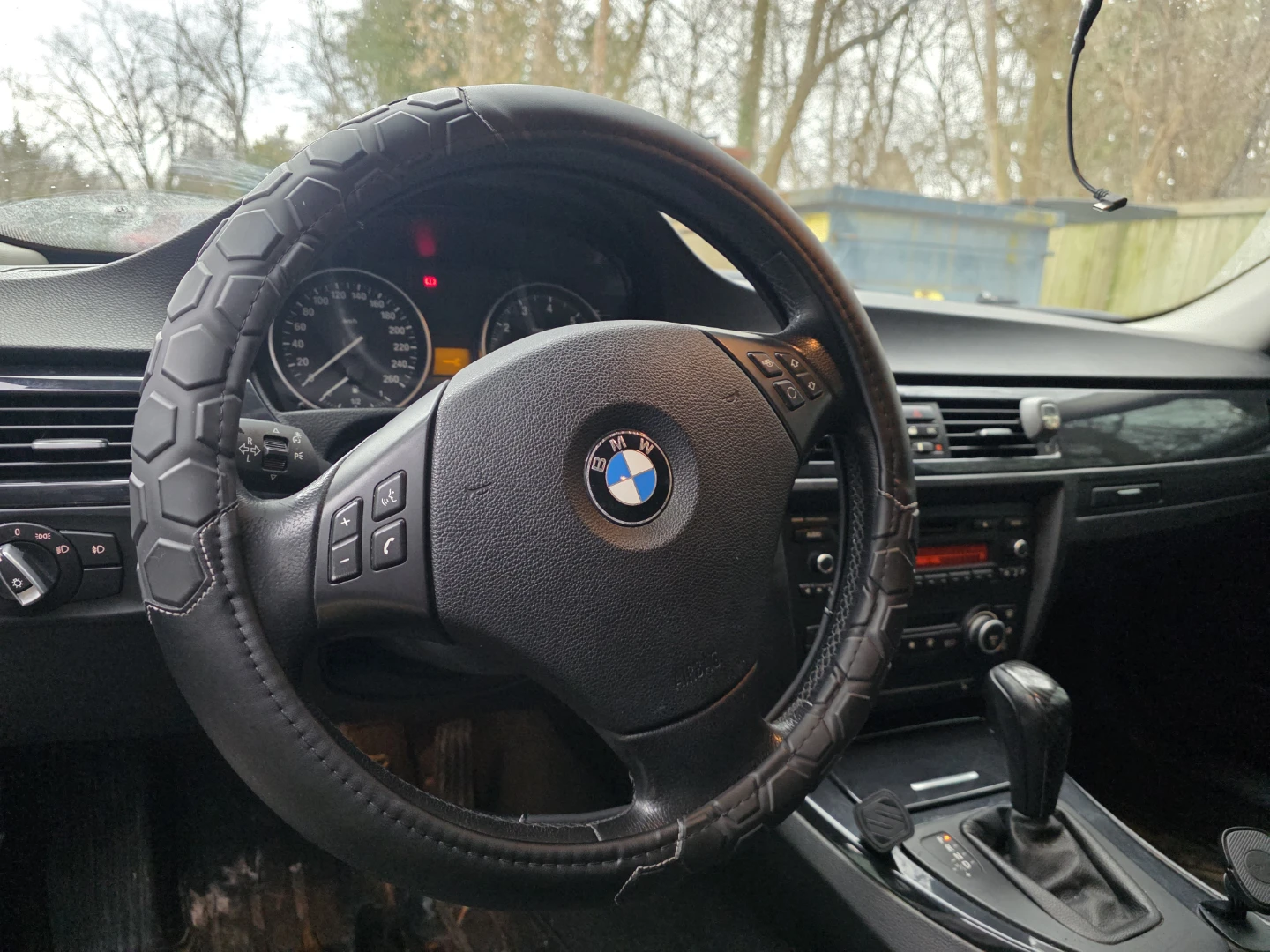 2009 BMW 3 Series - photo 4