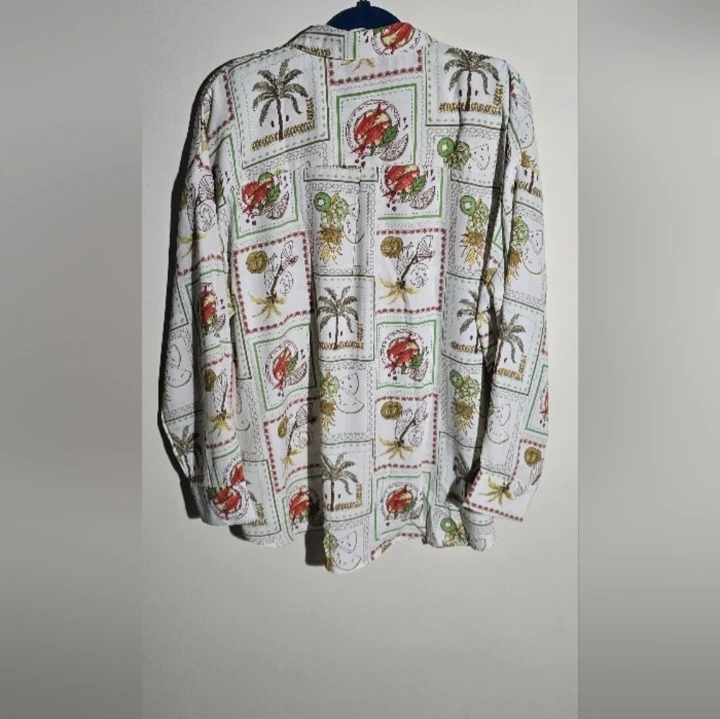 Patterned Blouse - New with Tags! - photo 3