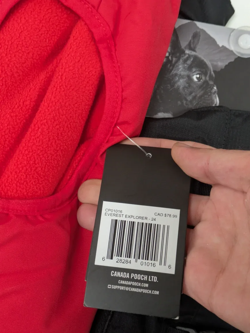 Canada Pooch Everest Explorer Dog Coat - Size 24 image indicator(3)