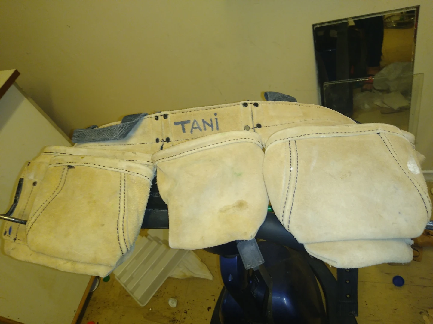 Great professional Carpenters tool belt